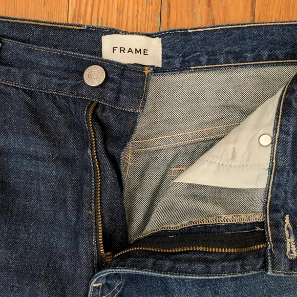 FRAME Distressed Dark Wash Jeans Size 31 - Picture 5 of 10